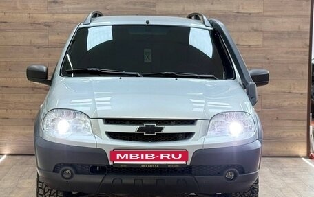 Chevrolet Niva I рестайлинг, 2015 год, 650 000 рублей, 2 фотография