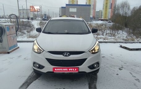 Hyundai ix35 I рестайлинг, 2014 год, 1 250 000 рублей, 1 фотография
