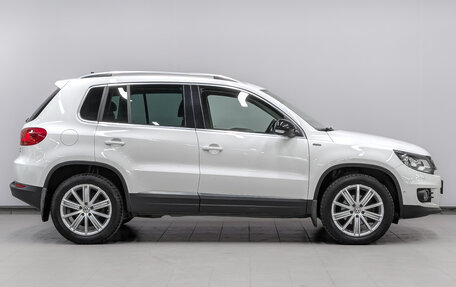 Volkswagen Tiguan I, 2013 год, 1 590 000 рублей, 4 фотография