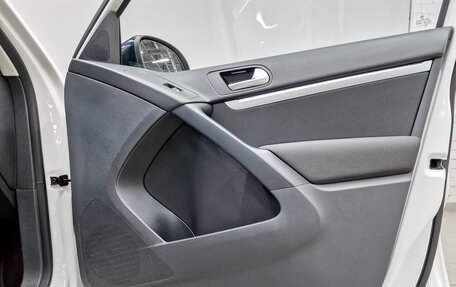 Volkswagen Tiguan I, 2013 год, 1 590 000 рублей, 24 фотография