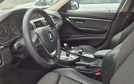 BMW 3 серия, 2016 год, 2 350 000 рублей, 10 фотография