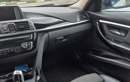 BMW 3 серия, 2016 год, 2 350 000 рублей, 13 фотография