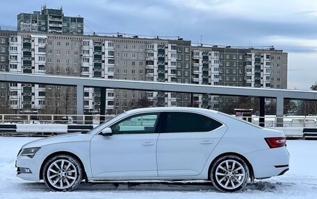 Skoda Superb III рестайлинг, 2015 год, 1 999 000 рублей, 10 фотография