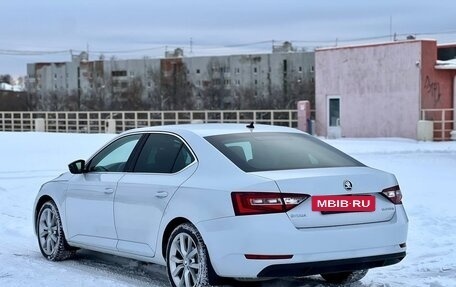 Skoda Superb III рестайлинг, 2015 год, 1 999 000 рублей, 8 фотография