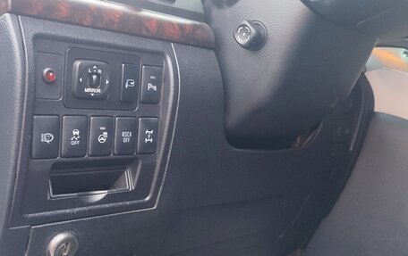 Toyota Land Cruiser 200, 2013 год, 3 500 000 рублей, 21 фотография