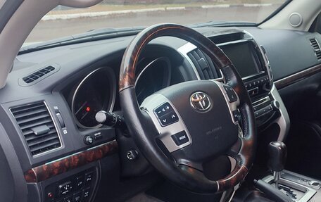 Toyota Land Cruiser 200, 2013 год, 3 500 000 рублей, 20 фотография