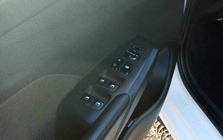 Hyundai Solaris II рестайлинг, 2018 год, 1 250 000 рублей, 10 фотография