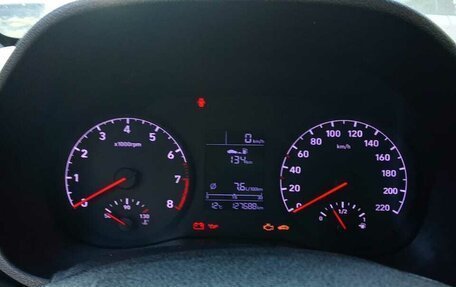 Hyundai Solaris II рестайлинг, 2018 год, 1 250 000 рублей, 8 фотография