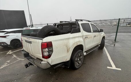 Mitsubishi L200 IV рестайлинг, 2022 год, 3 550 000 рублей, 4 фотография