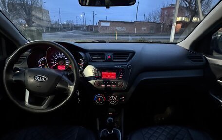 KIA Rio III рестайлинг, 2012 год, 595 000 рублей, 7 фотография