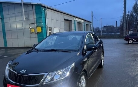 KIA Rio III рестайлинг, 2012 год, 595 000 рублей, 2 фотография