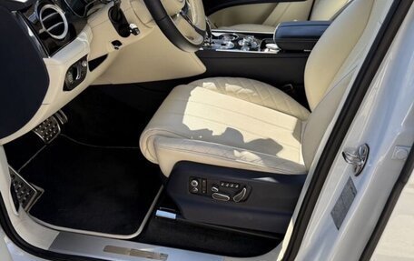 Bentley Bentayga I, 2017 год, 12 500 000 рублей, 5 фотография