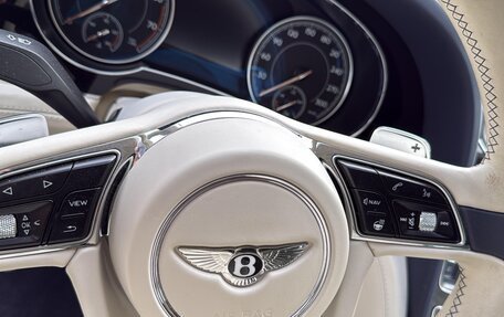 Bentley Bentayga I, 2017 год, 12 500 000 рублей, 7 фотография