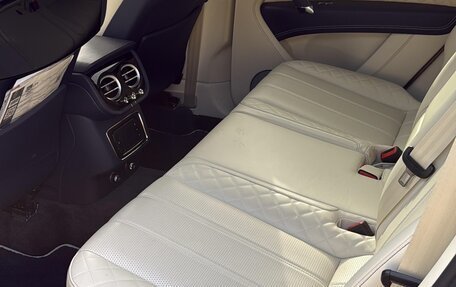 Bentley Bentayga I, 2017 год, 12 500 000 рублей, 10 фотография