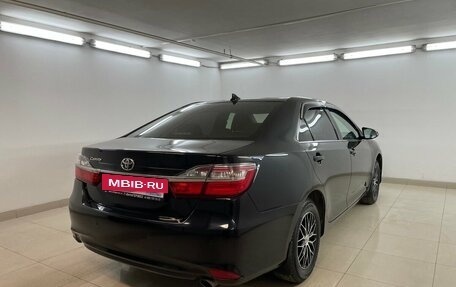 Toyota Camry, 2018 год, 2 050 000 рублей, 4 фотография