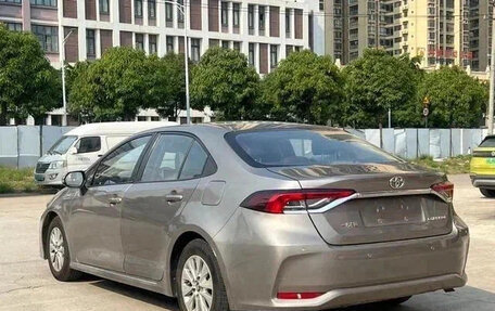 Toyota Corolla, 2021 год, 1 330 000 рублей, 3 фотография