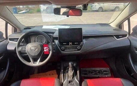 Toyota Corolla, 2021 год, 1 330 000 рублей, 5 фотография