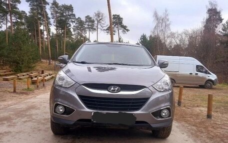 Hyundai ix35 I рестайлинг, 2012 год, 1 090 000 рублей, 4 фотография