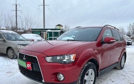Mitsubishi Outlander III рестайлинг 3, 2012 год, 999 000 рублей, 1 фотография