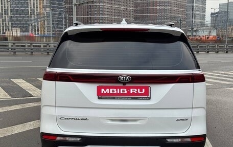 KIA Carnival, 2021 год, 4 200 000 рублей, 5 фотография