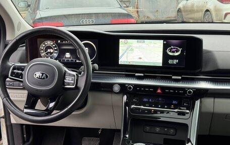 KIA Carnival, 2021 год, 4 200 000 рублей, 19 фотография