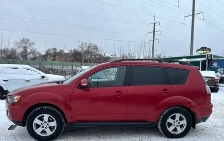 Mitsubishi Outlander III рестайлинг 3, 2012 год, 999 000 рублей, 4 фотография