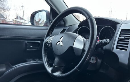 Mitsubishi Outlander III рестайлинг 3, 2012 год, 999 000 рублей, 12 фотография