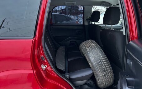 Mitsubishi Outlander III рестайлинг 3, 2012 год, 999 000 рублей, 14 фотография