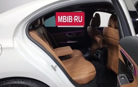 Mercedes-Benz E-Класс, 2024 год, 6 168 000 рублей, 12 фотография