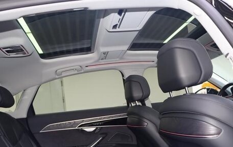 Audi A8, 2024 год, 11 800 000 рублей, 12 фотография