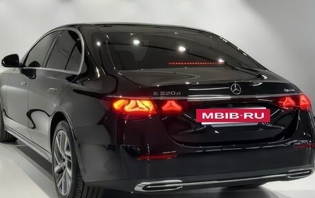 Mercedes-Benz E-Класс, 2025 год, 7 500 000 рублей, 4 фотография