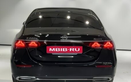 Mercedes-Benz E-Класс, 2025 год, 7 500 000 рублей, 6 фотография