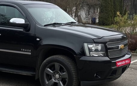 Chevrolet Tahoe III, 2012 год, 3 400 000 рублей, 2 фотография