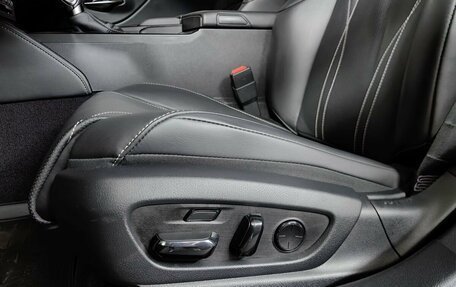 Lexus ES VII, 2019 год, 3 800 000 рублей, 17 фотография