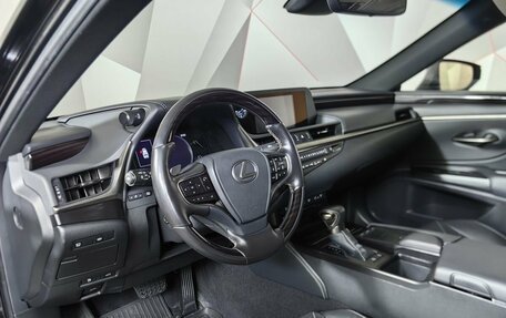 Lexus ES VII, 2019 год, 3 800 000 рублей, 21 фотография