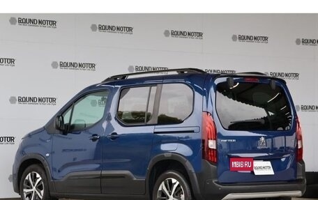 Peugeot Rifter I, 2021 год, 1 600 000 рублей, 4 фотография