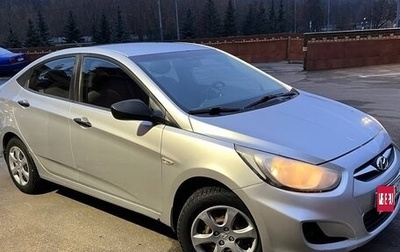 Hyundai Solaris II рестайлинг, 2011 год, 850 000 рублей, 1 фотография