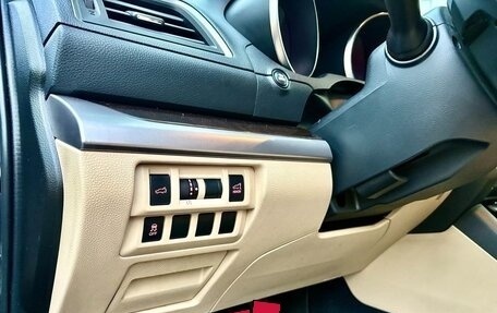 Subaru Outback IV рестайлинг, 2015 год, 2 499 000 рублей, 29 фотография