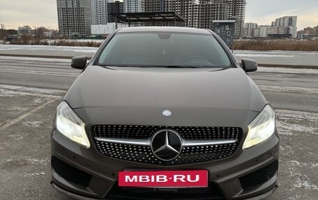 Mercedes-Benz A-Класс, 2013 год, 1 400 000 рублей, 2 фотография