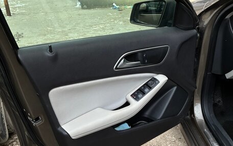 Mercedes-Benz A-Класс, 2013 год, 1 400 000 рублей, 14 фотография