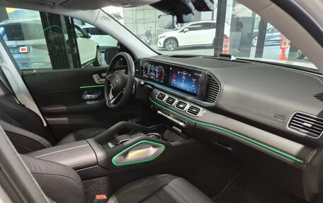 Mercedes-Benz GLE, 2025 год, 13 000 000 рублей, 17 фотография