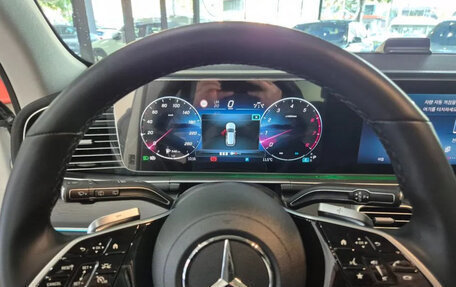 Mercedes-Benz GLE, 2025 год, 13 000 000 рублей, 12 фотография