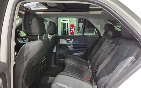 Mercedes-Benz GLE, 2025 год, 13 000 000 рублей, 10 фотография