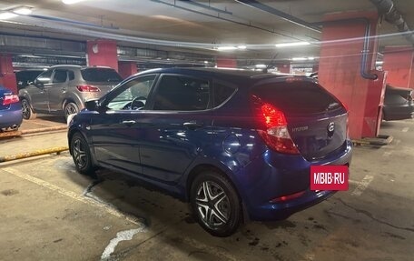 Hyundai Solaris II рестайлинг, 2015 год, 860 000 рублей, 5 фотография