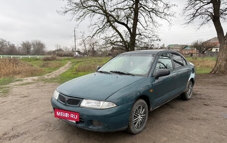 Mitsubishi Carisma I, 1998 год, 235 000 рублей, 2 фотография