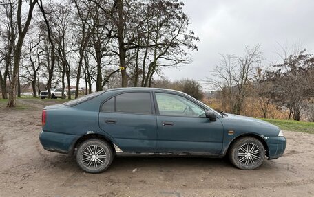 Mitsubishi Carisma I, 1998 год, 235 000 рублей, 8 фотография