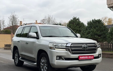 Toyota Land Cruiser 200, 2016 год, 4 590 000 рублей, 1 фотография