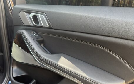 BMW X5, 2018 год, 5 350 000 рублей, 14 фотография