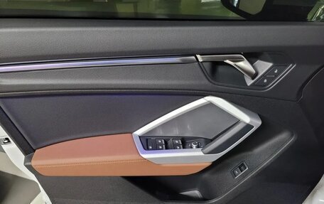 Audi Q3, 2022 год, 4 300 000 рублей, 10 фотография