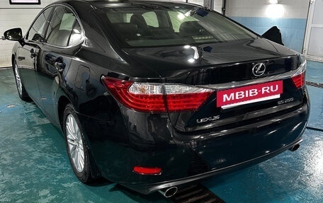 Lexus ES VII, 2012 год, 2 950 000 рублей, 13 фотография